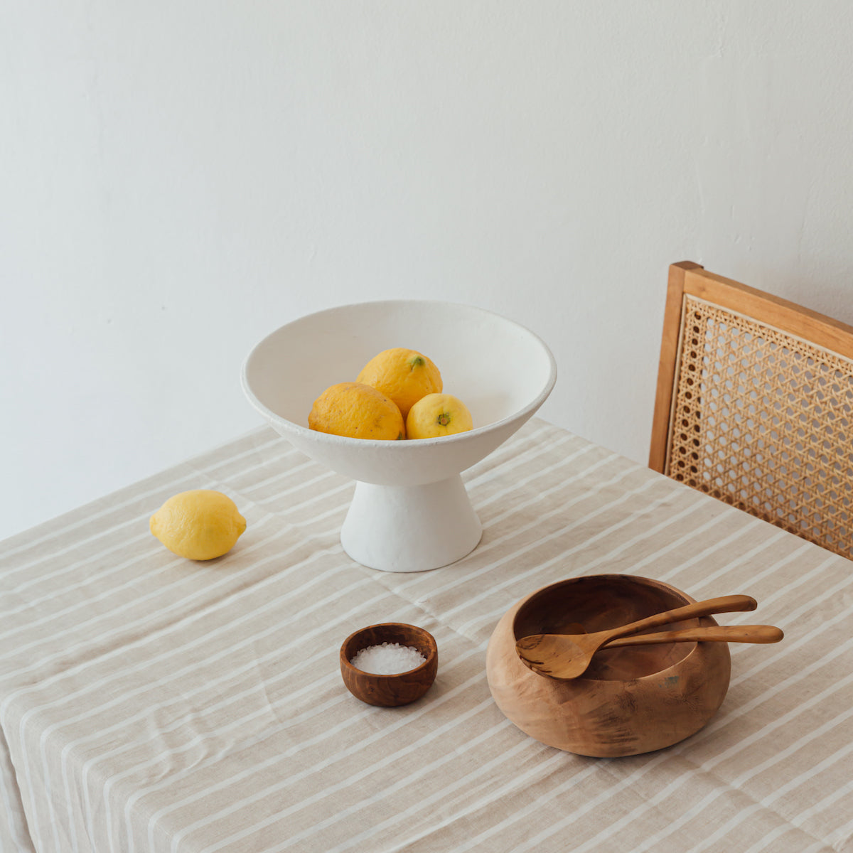 Nigel Fruit Bowl | White