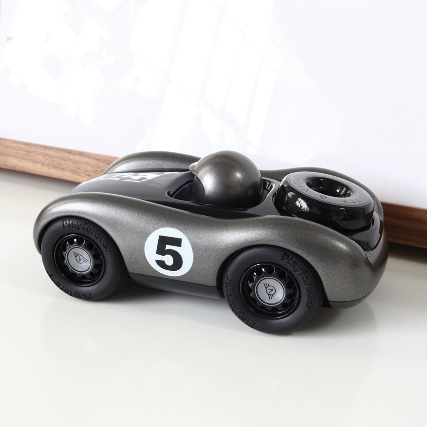 Playforever 5 - Verve Viglietta Miles Grey