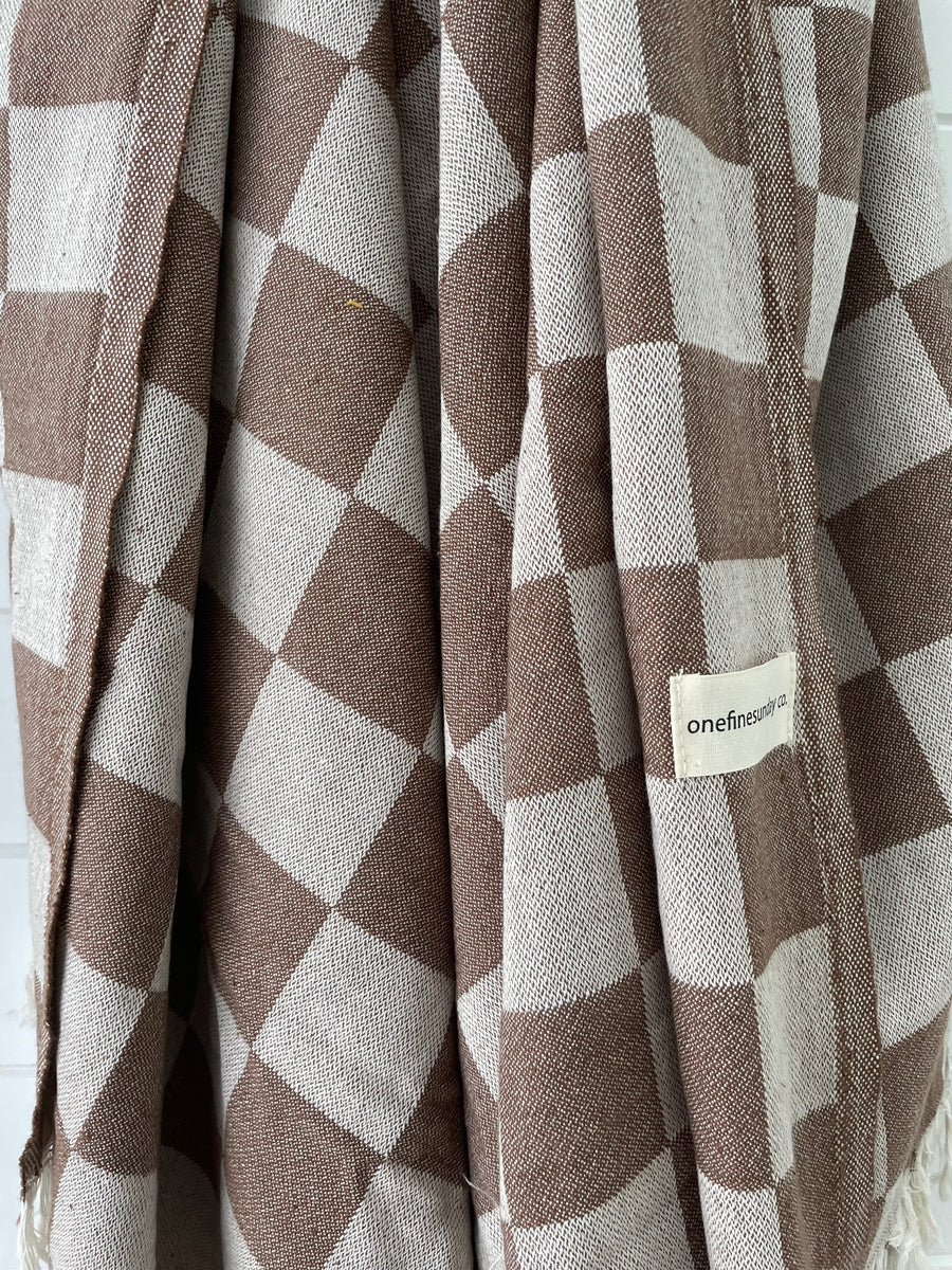 Checker Turkish towel / throw - Retro Brown